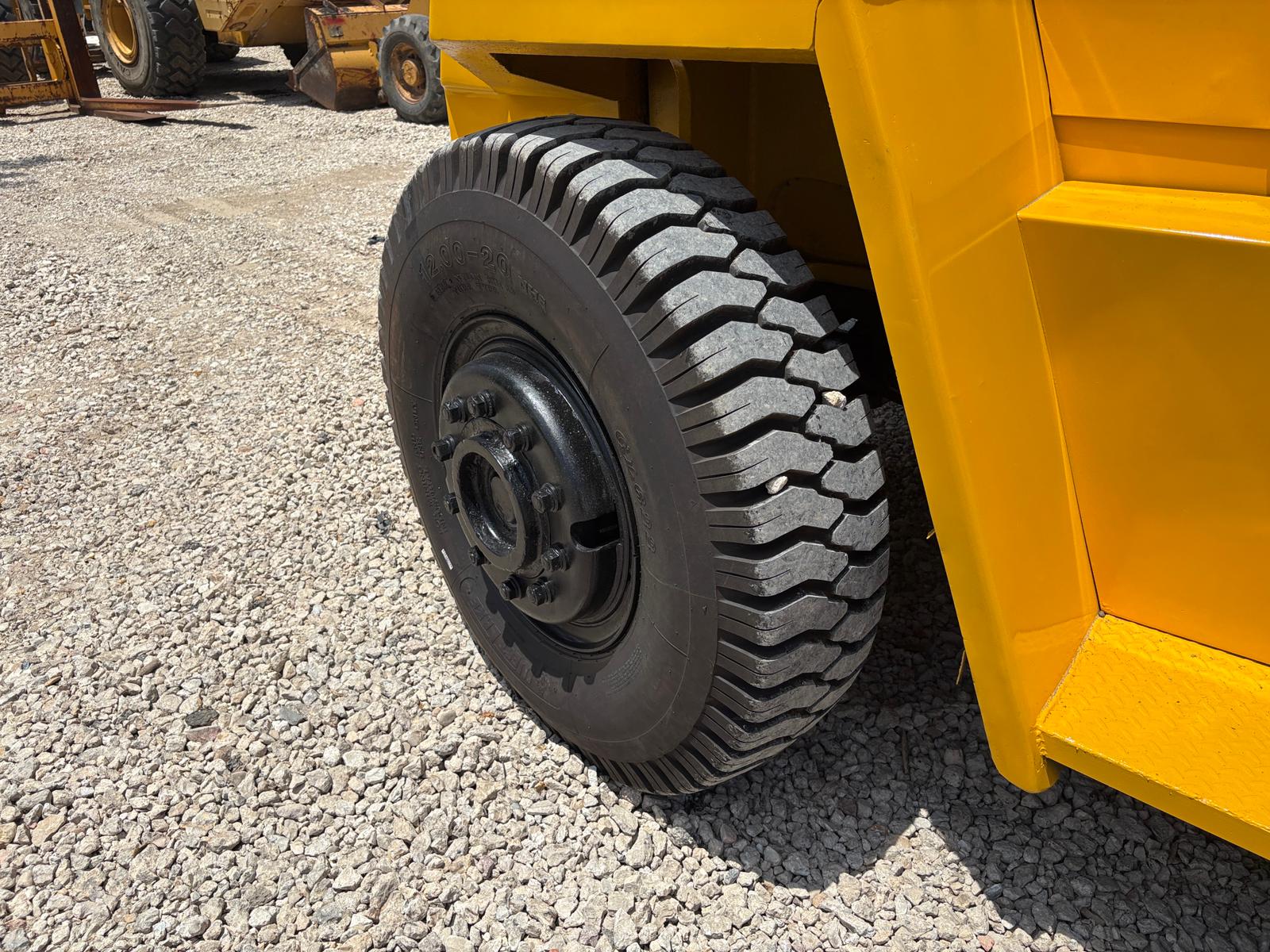 Montacargas Hyster H360 seminueva Ref.: 1755378126593247 No. 3